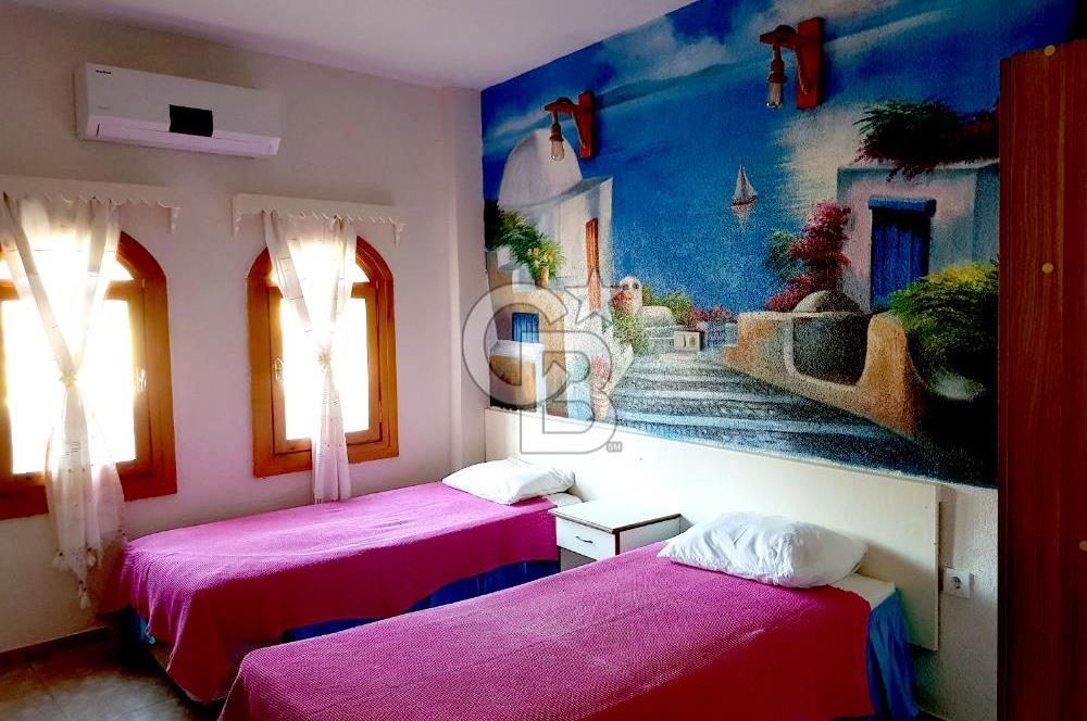 Denize 5 Dk yürüme mesafesinde Satılık Butik Otel