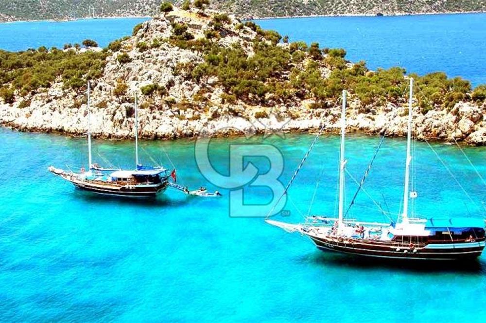 Denize 5 Dk yürüme mesafesinde Satılık Butik Otel