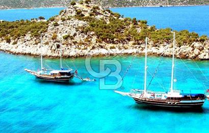 Denize 5 Dk yürüme mesafesinde Satılık Butik Otel