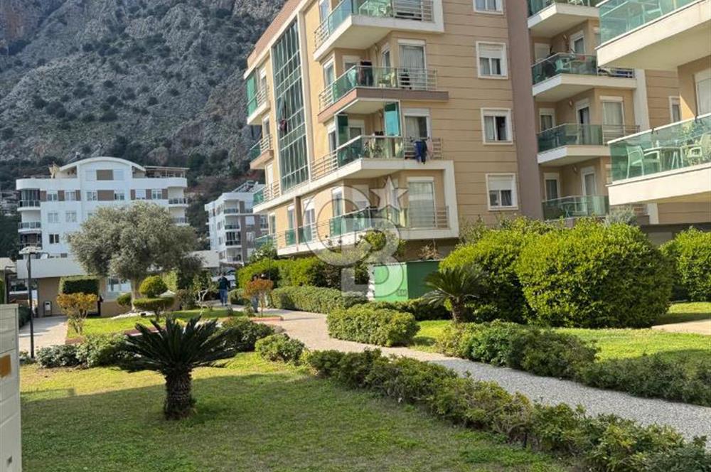 HURMA'DA HAVUZLU SİTE İÇİNDE EŞYALI 2+1 BAHÇELİ KİRALIK DAİRE