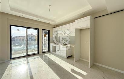 CB KiNG'DEN PLEVNE MAH. SAVAŞTEPE CADDESİ 2+1 KİRALIK OFİS