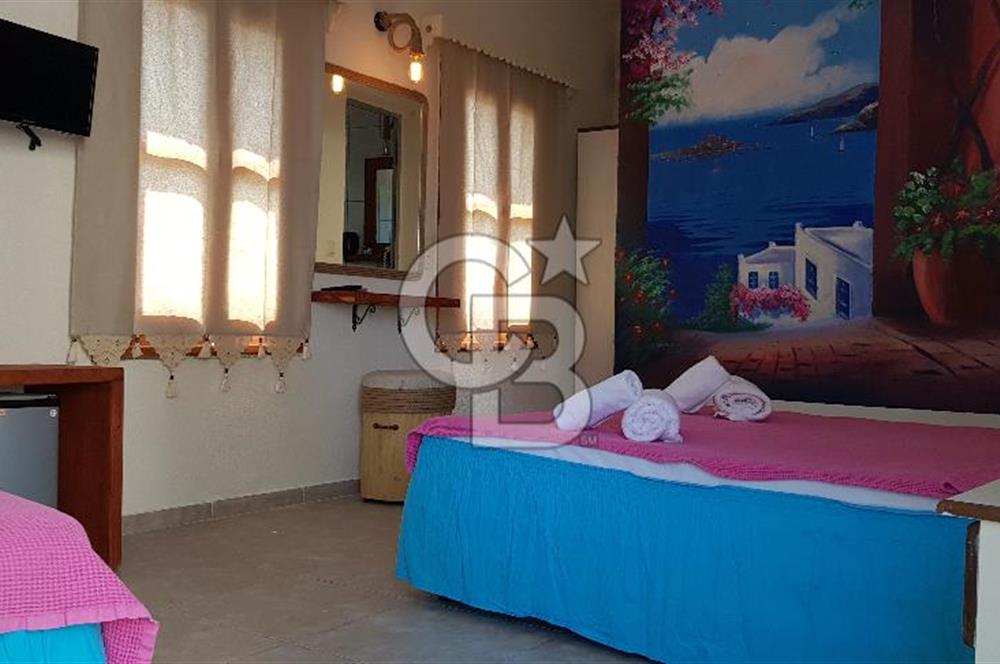 Denize 5 Dk yürüme mesafesinde Satılık Butik Otel