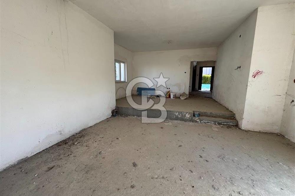 GÖLBAŞI KIREVLERİ SİTESİ'NDE NATAMAM SATILIK TRİPLEKS VİLLA