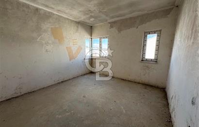 GÖLBAŞI KIREVLERİ SİTESİ'NDE NATAMAM SATILIK TRİPLEKS VİLLA