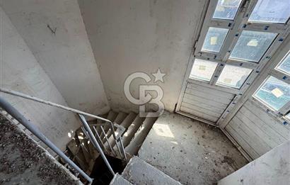 GÖLBAŞI KIREVLERİ SİTESİ'NDE NATAMAM SATILIK TRİPLEKS VİLLA