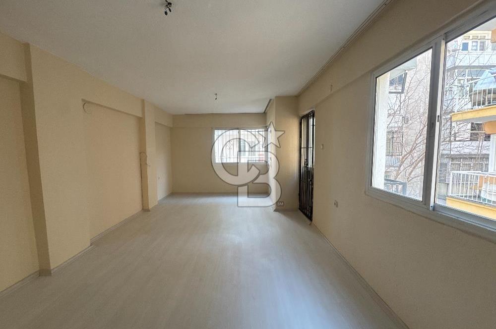 KARŞIYAKA, TERSANE MAHALESİ, 2+1 KİRALIK DAiRE