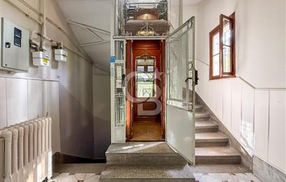 İstanbul’un Kartpostalı Bu Evin Penceresinde