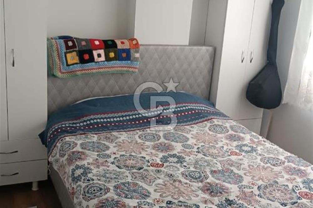 Manisa Şehzadeler Selçuklular Sitesi Doğalgazlı Ara kat Satılık 2+1 Daire