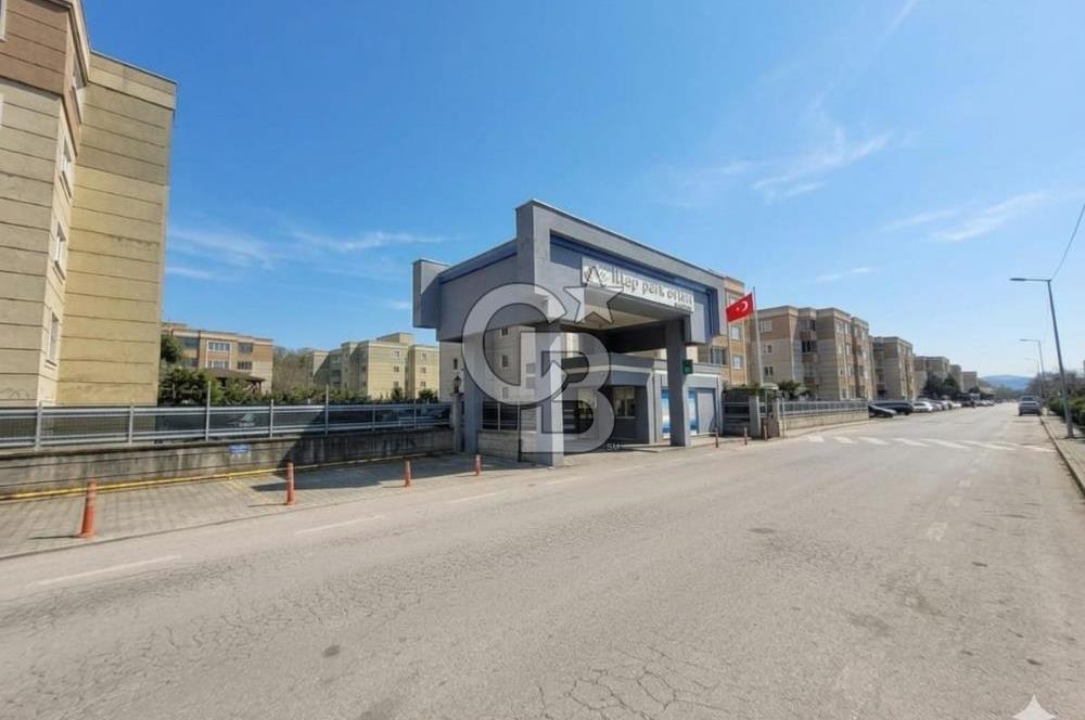 KAVANİUM 831.ADA İZTOP PARK EVLERİNDE SATILIK 2+1 ARA KAT DAİRE