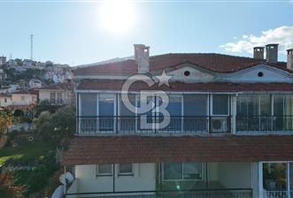 yeni foçada komple deniz manzaralı satılık 2+1 - 1 - 337588