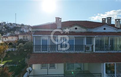 yeni foçada komple deniz manzaralı satılık 2+1