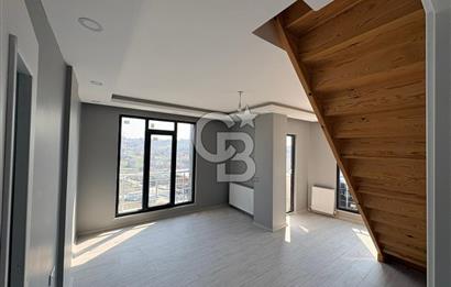 TAŞOLUK METRO YANI BAŞINDA İSKANLI 4+2 GENİŞ DUBLEKS