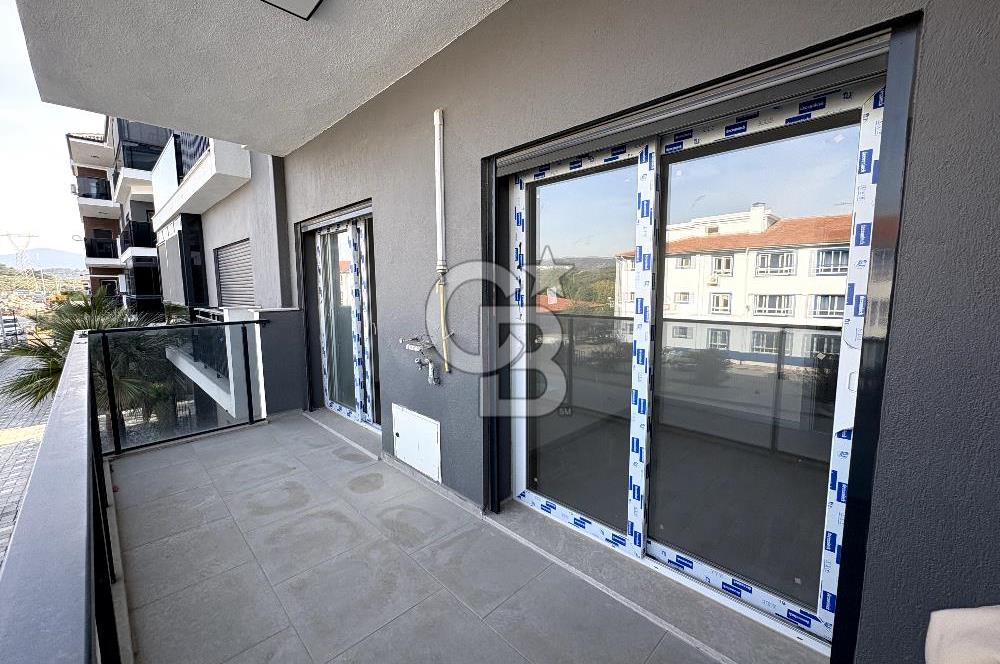 Değirmenderede Ebeveyn Banyolu Havuzlu Donanımlı Site İçinde 2+1