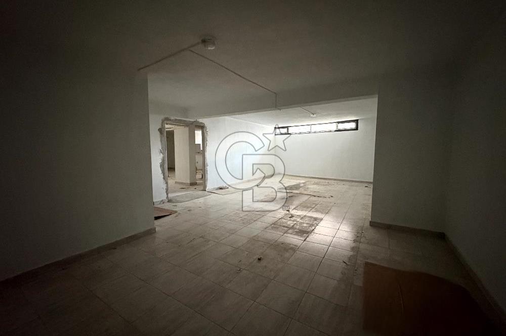 İkiçeşmelik'te Yüksek İş Potansiyelli Kiralık Dükkan Depolu