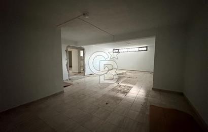 İkiçeşmelik'te Yüksek İş Potansiyelli Kiralık Dükkan Depolu