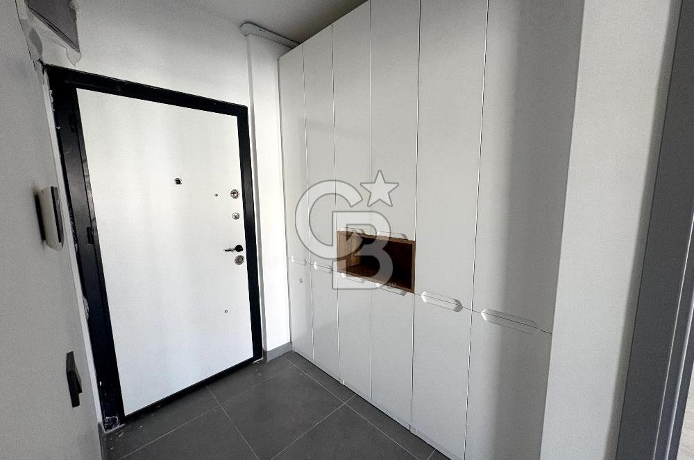 Değirmenderede Ebeveyn Banyolu Havuzlu Donanımlı Site İçinde 2+1