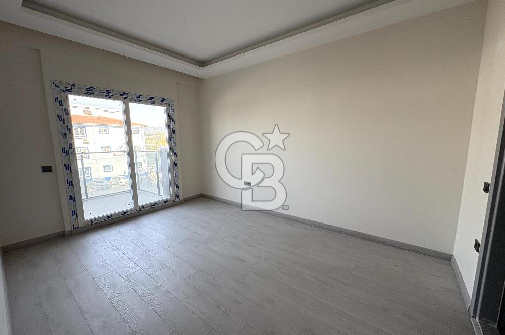 Değirmenderede Ebeveyn Banyolu Havuzlu Donanımlı Site İçinde 2+1