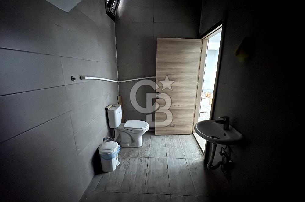 İkiçeşmelik'te Yüksek İş Potansiyelli Kiralık Dükkan Depolu