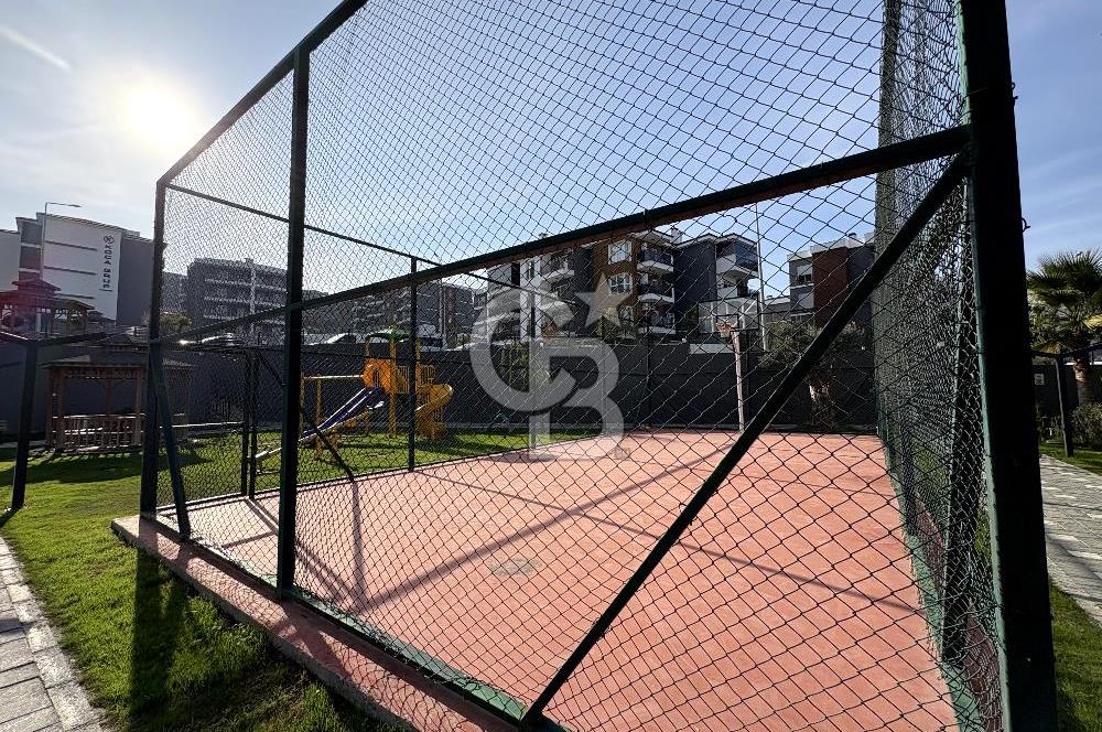 Değirmenderede Ebeveyn Banyolu Havuzlu Donanımlı Site İçinde 2+1