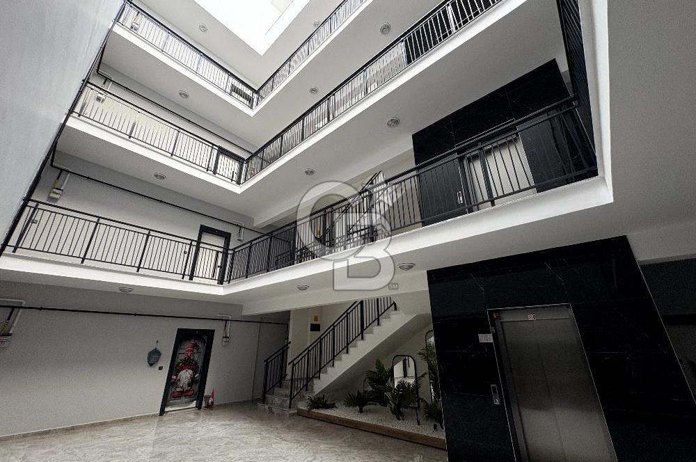 Değirmenderede Ebeveyn Banyolu Havuzlu Donanımlı Site İçinde 2+1