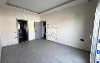 Değirmenderede Ebeveyn Banyolu Havuzlu Donanımlı Site İçinde 2+1