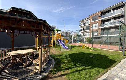 Değirmenderede Ebeveyn Banyolu Havuzlu Donanımlı Site İçinde 2+1