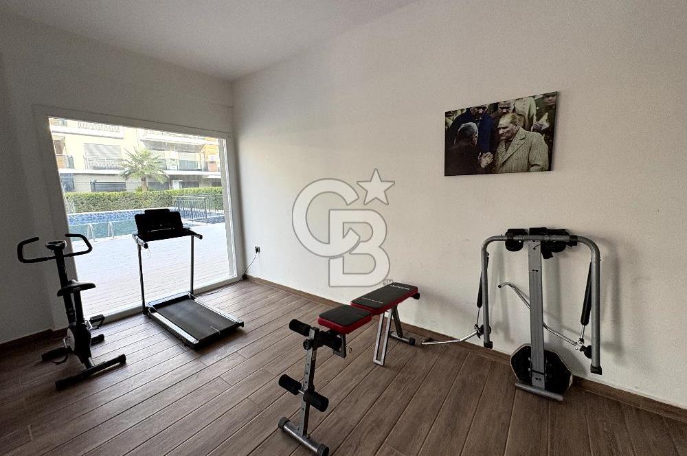 Değirmenderede Ebeveyn Banyolu Havuzlu Donanımlı Site İçinde 2+1