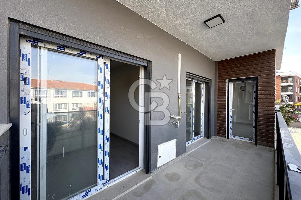 Değirmenderede Ebeveyn Banyolu Havuzlu Donanımlı Site İçinde 2+1