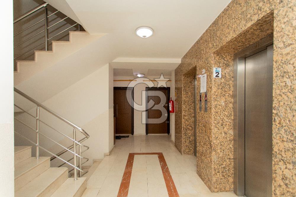 Menemen Uğur Mumcu Mah. Site İçerisinde Satılık 4+1 Daire