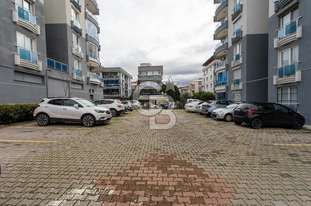 Menemen Uğur Mumcu Mah. Site İçerisinde Satılık 4+1 Daire