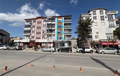 CB KiNG'DEN CENGİZ TOPEL CADDESİ'NDE 2+1 SIFIR KİRALIK DAİRE