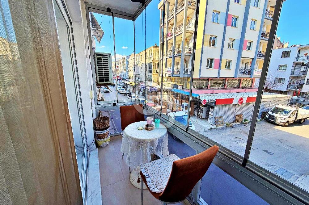 İZMİR KARABAĞLAR BAHÇELİEVLER'DE SATILIK 3+1 DAİRE