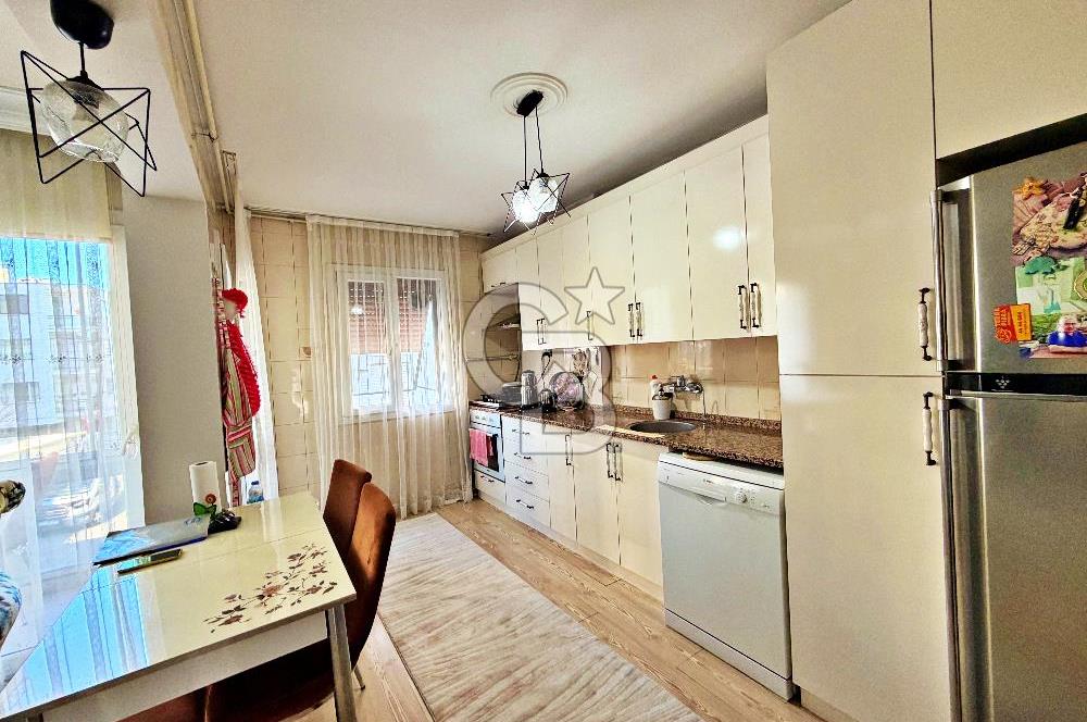 İZMİR KARABAĞLAR BAHÇELİEVLER'DE SATILIK 3+1 DAİRE