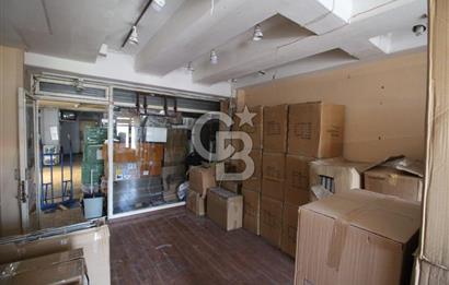 Fatih Süleymaniye Nezih Bey İş Hanında Giriş Üstü Dükkan