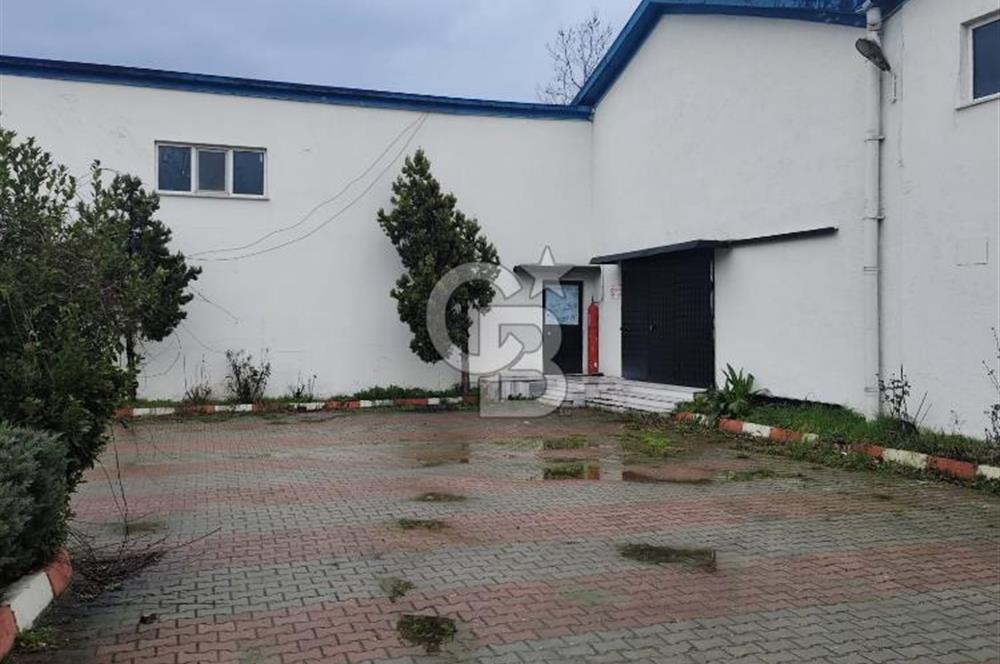 ÇATALCA’DA KİRALIK FABRİKA – GENİŞ ARSA – DEPO / ÜRETİM