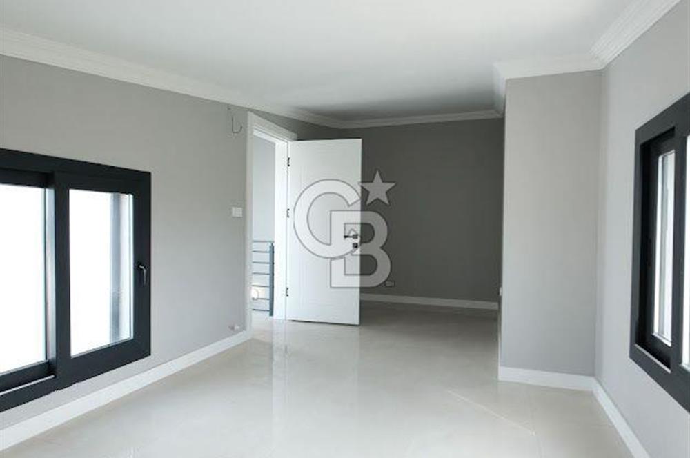 PANORAMİK DENİZ MANZARALI SIFIR 4+1 3,5 KATLI ÖZEL VİLLA