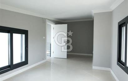 PANORAMİK DENİZ MANZARALI SIFIR 4+1 3,5 KATLI ÖZEL VİLLA