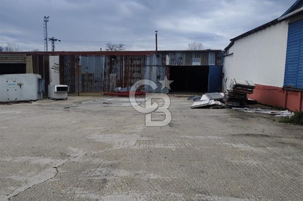 ÇATALCA’DA KİRALIK FABRİKA – GENİŞ ARSA – DEPO / ÜRETİM
