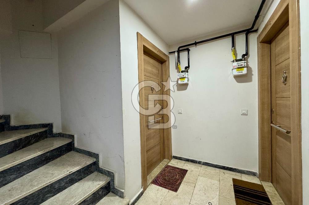 ALTINTEPE’DE GENÇ BİNADA ÖZEL TERASLI BAKIMLI 1+1 DAİRE