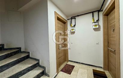 ALTINTEPE’DE GENÇ BİNADA ÖZEL TERASLI BAKIMLI 1+1 DAİRE