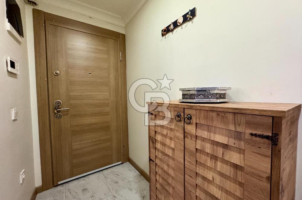 ALTINTEPE’DE GENÇ BİNADA ÖZEL TERASLI BAKIMLI 1+1 DAİRE