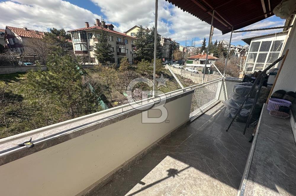 Y.Kemal Cad.Üzerinde, Yenilenmiş, Eşyasız,Boş,110 m² Kiralık 2+1