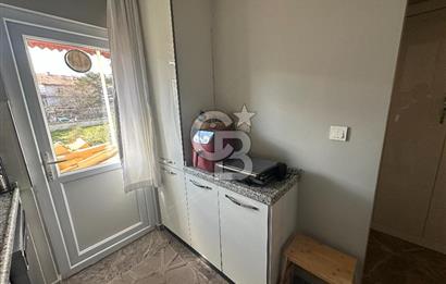 Y.Kemal Cad.Üzerinde, Yenilenmiş, Eşyasız,Boş,110 m² Kiralık 2+1