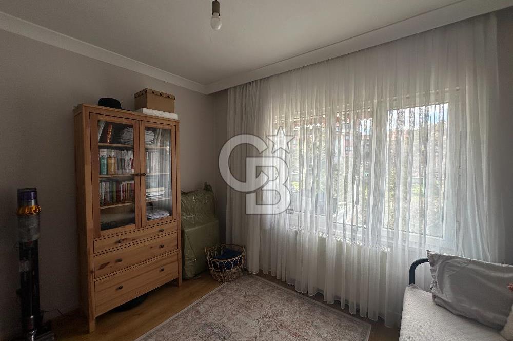 Y.Kemal Cad.Üzerinde, Yenilenmiş, Eşyasız,Boş,110 m² Kiralık 2+1