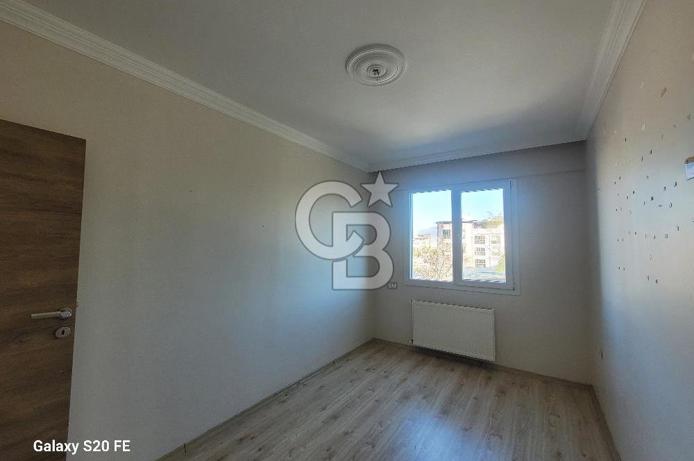 Menemen İsmet İnönü’de Park Karşısı | Çift Cepheli | Asansörlü | Kapalı Mutfaklı Ferah Daire