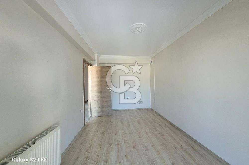 Menemen İsmet İnönü’de Park Karşısı | Çift Cepheli | Asansörlü | Kapalı Mutfaklı Ferah Daire