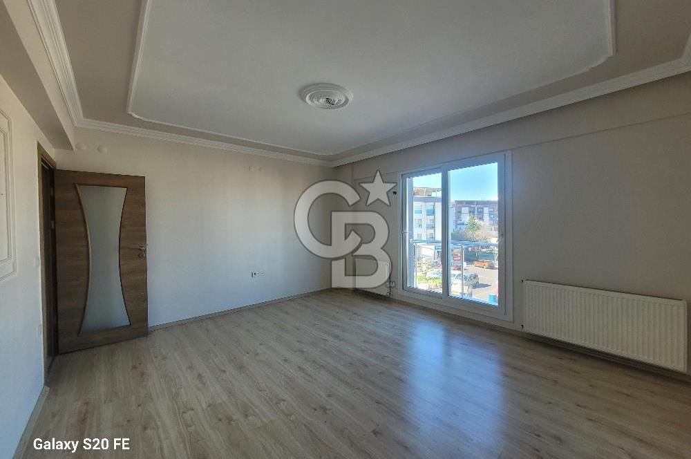 Menemen İsmet İnönü’de Park Karşısı | Çift Cepheli | Asansörlü | Kapalı Mutfaklı Ferah Daire