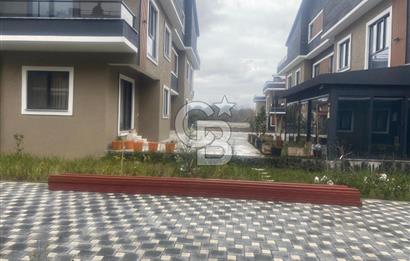 YALOVA ALTINOVA SARALKENT DENİZE YÜRÜME MESAFEDE SATILIK 2+1