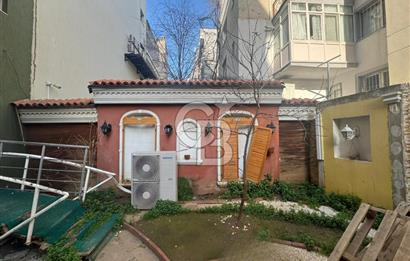 Buca Menderes Caddesi 270 m² 3 Katlı Devren Kiralık Restaurant