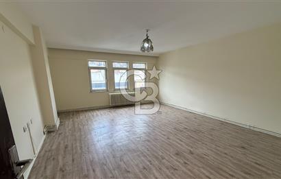 İZMİT ÇARŞI MERKEZDE KİRALIK ARAKAT 2+1 DAİRE.